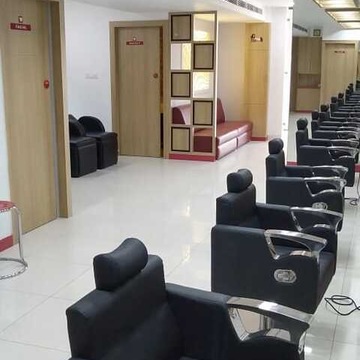 Salon 9T9 interior, Model Town, Jalandhar