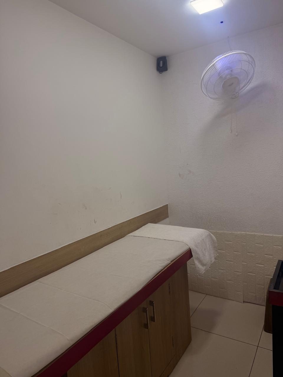 Beauty treatment room at Salon 9T9, Jalandhar